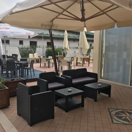 Rosso Di Sera Bed & Breakfast 3*