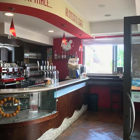 Rosso Di Sera Città Sant'Angelo