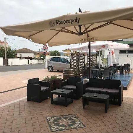 Rosso Di Sera 3* Citta Sant'Angelo