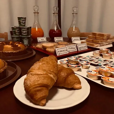 Bed & Breakfast Rosso Di Sera *
