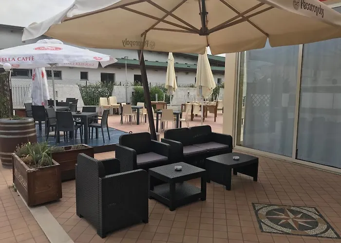 Rosso Di Sera Bed & Breakfast 3*