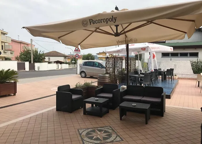 Rosso Di Sera 3* Città Sant'Angelo