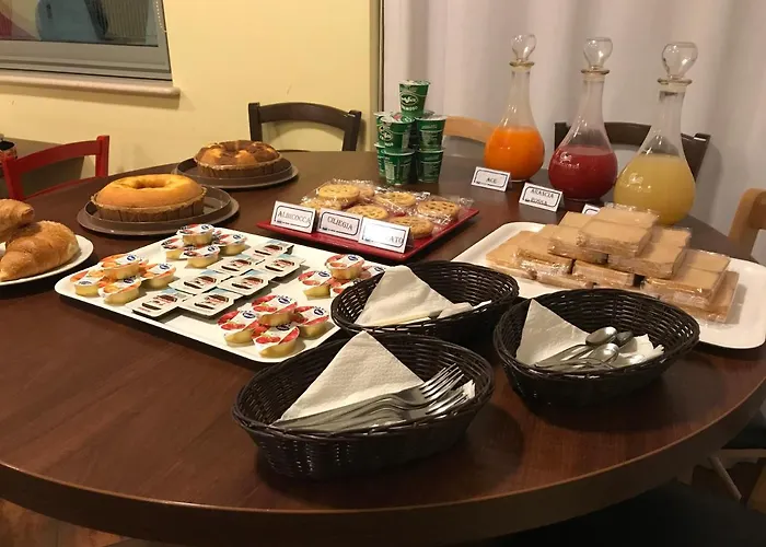 Bed & Breakfast Rosso Di Sera 3*